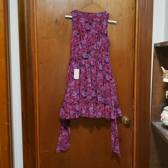 Sundress - Picture 2 of 4